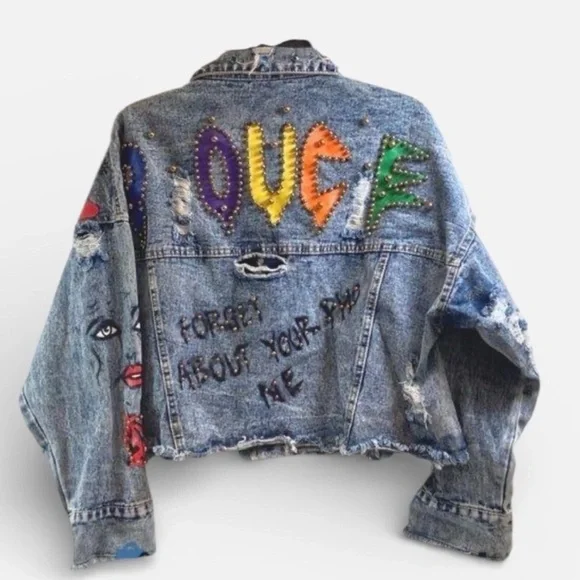 PQUCE One of a Kind Hand Painted Studded Acid Wash Denim Jacket Size M - Picture 5 of 9